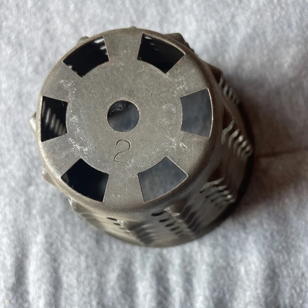 VINTAGE SALAD MASTER FOOD PROCESSOR REPLACEMENT‎ PART CONE # 2 SHREDDER